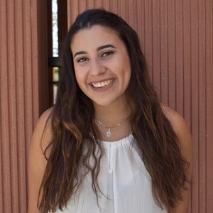 Meet your Posher, Vanessa